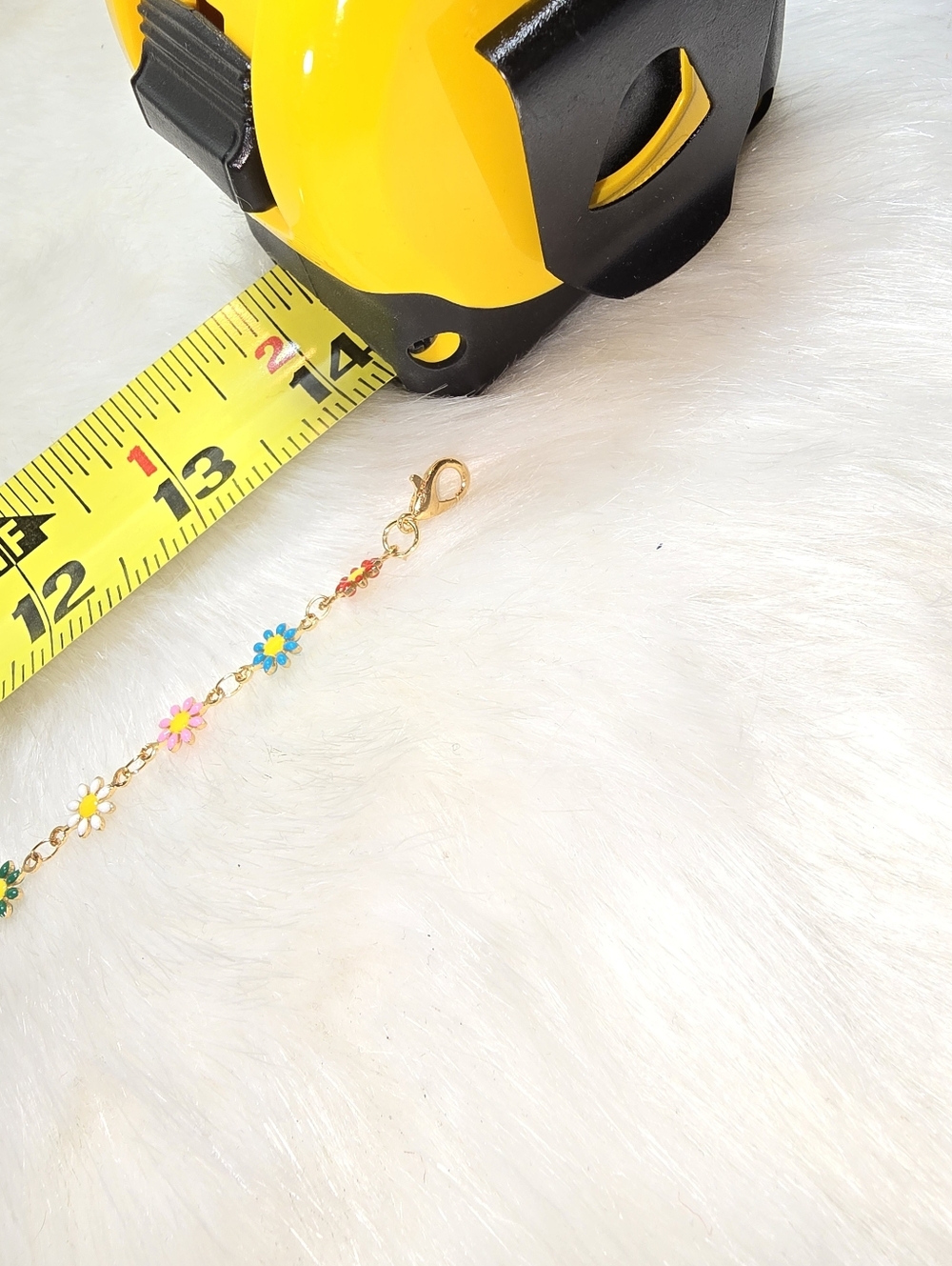 Colorful Daisies on Gold-tone  Chain Necklace - Picture 5 of 12